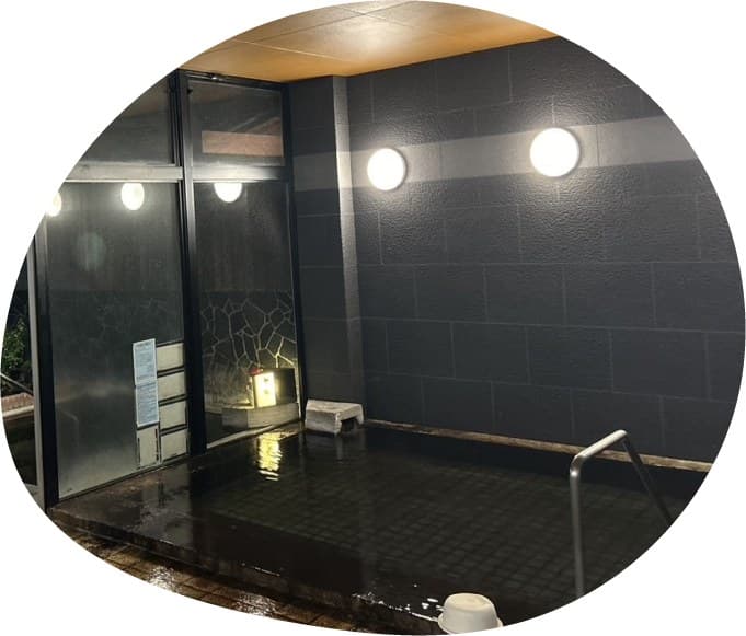 Chikugo River Open-Air Bath and a Spacious Grand Bath