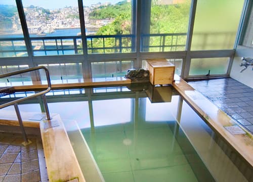 A Tatami Grand Bath Infused with Kishu Binchotan