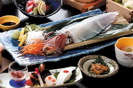 A Kaiseki Course Generous With Ingredients