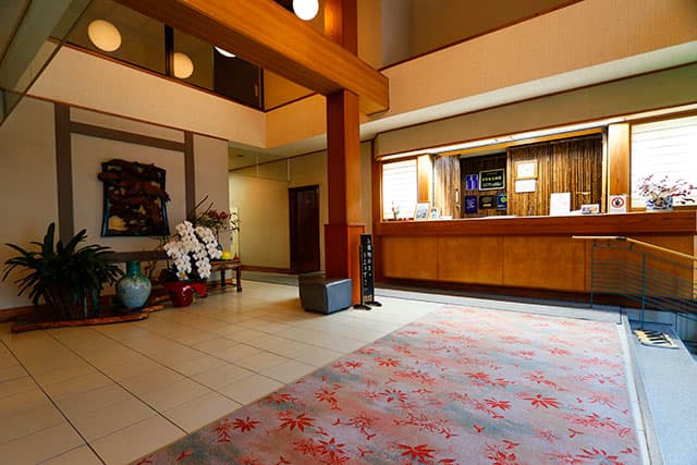 A Rokumeikan-Style Salon and the Grounds