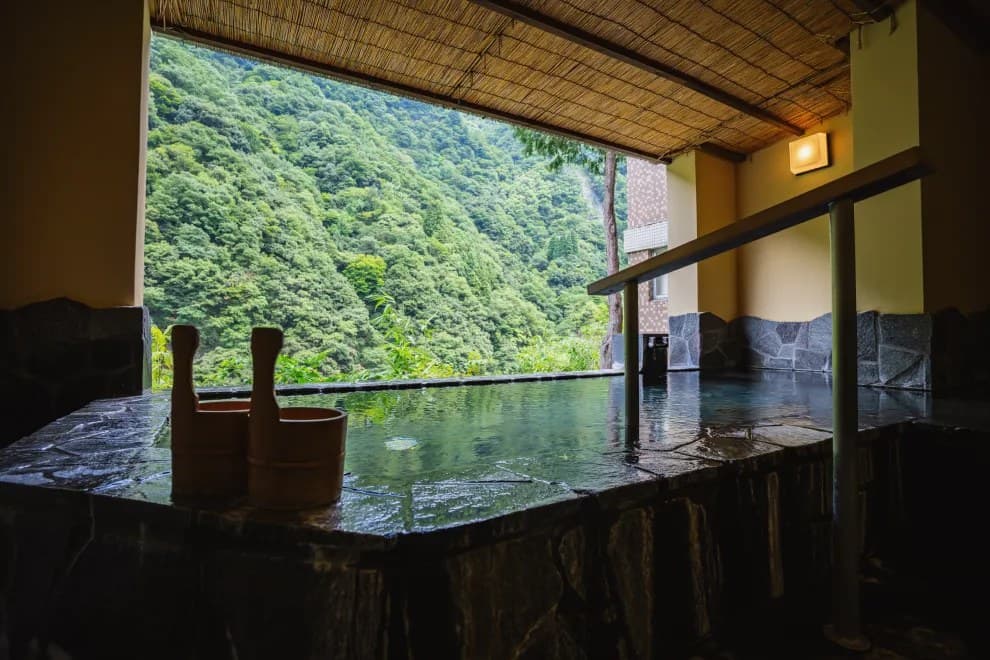 Private Semi-Open-Air Bath