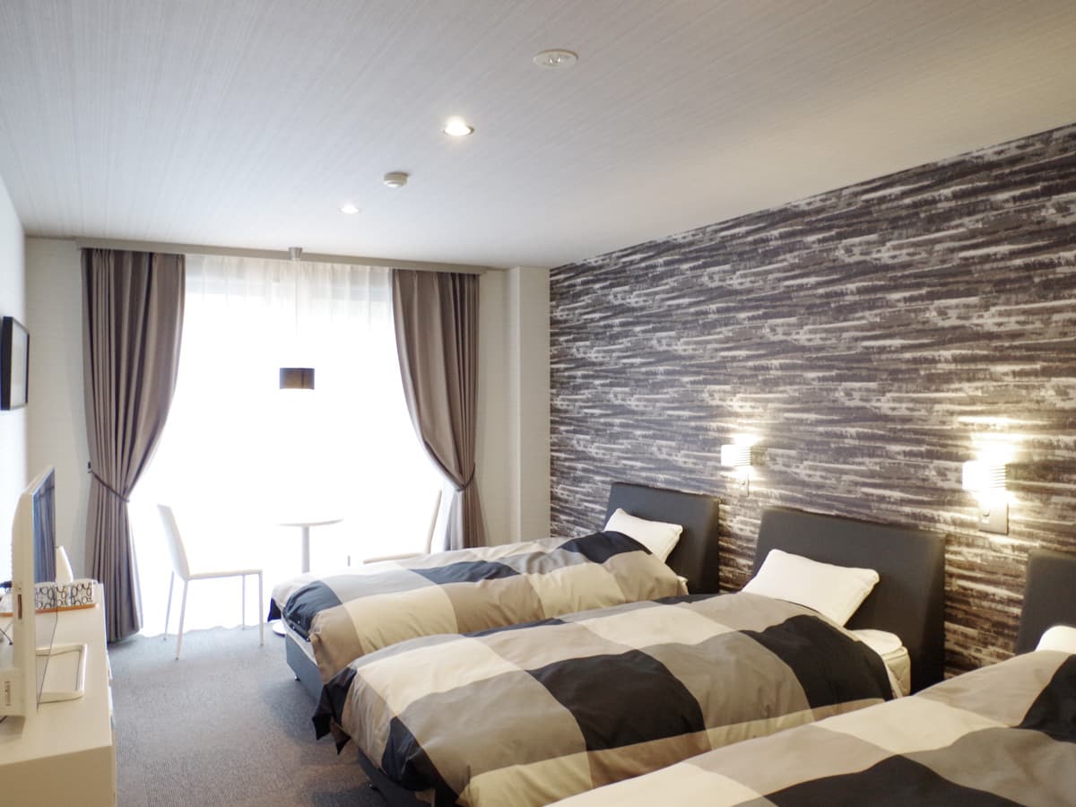 Triple rooms for three