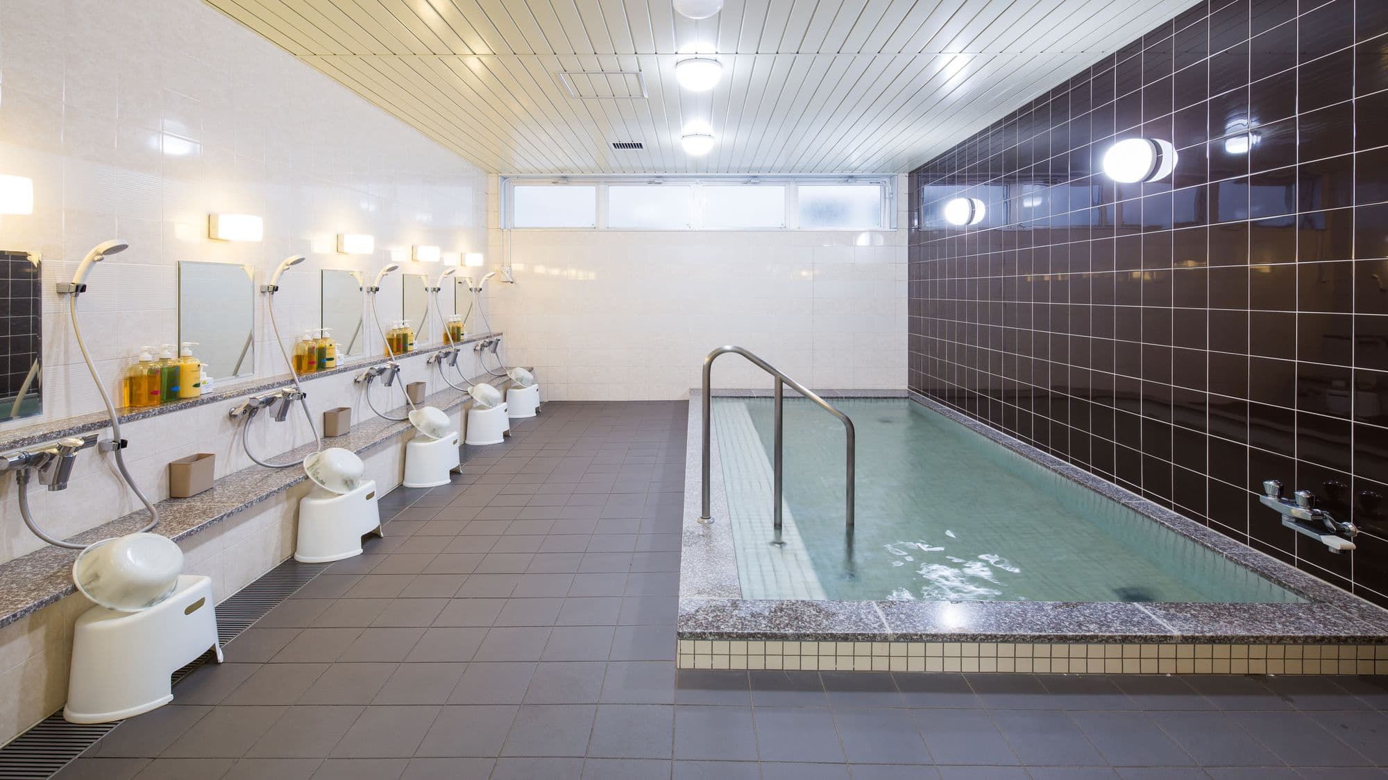 Shared public bath
