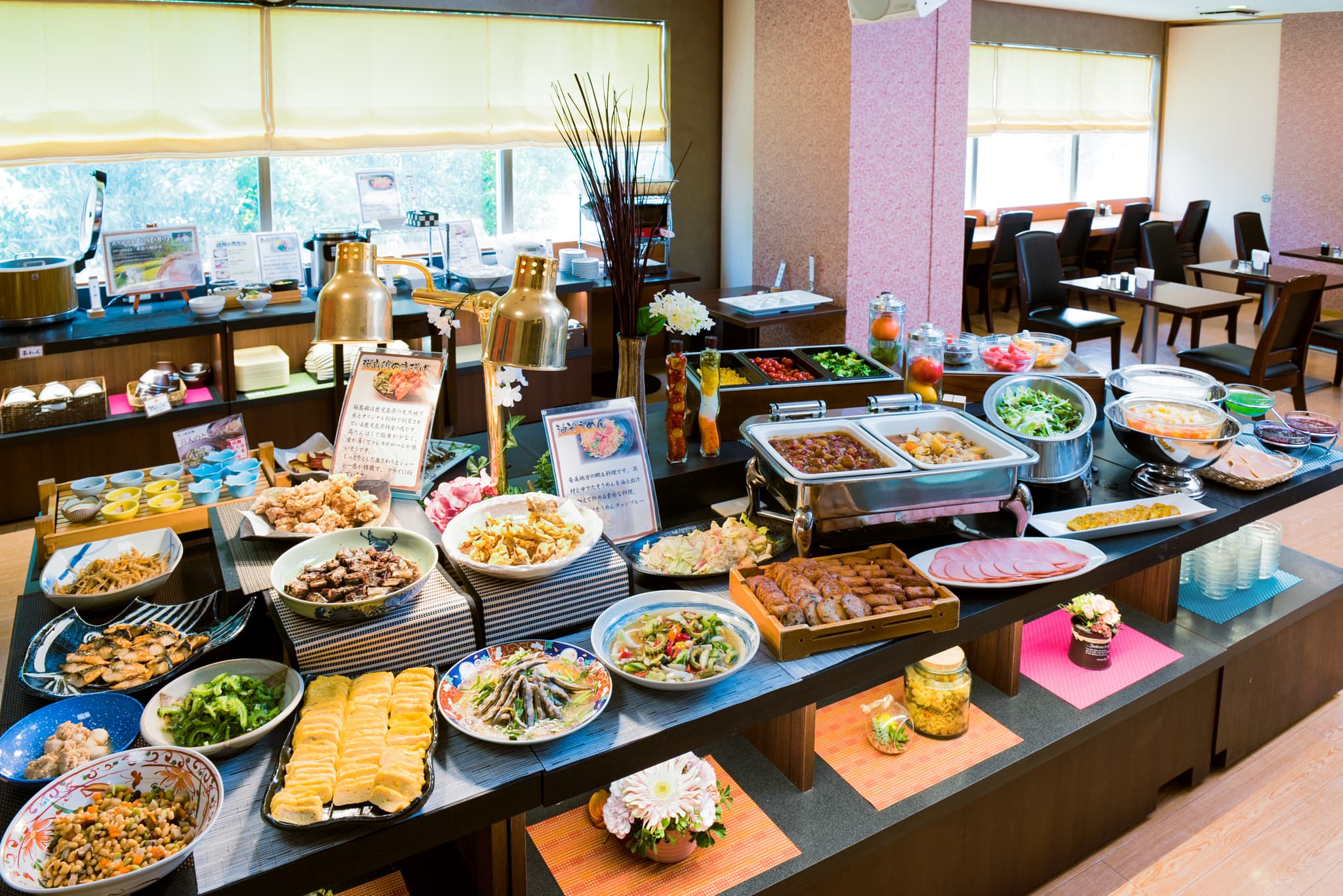 Satsuma breakfast, 50+ dishes