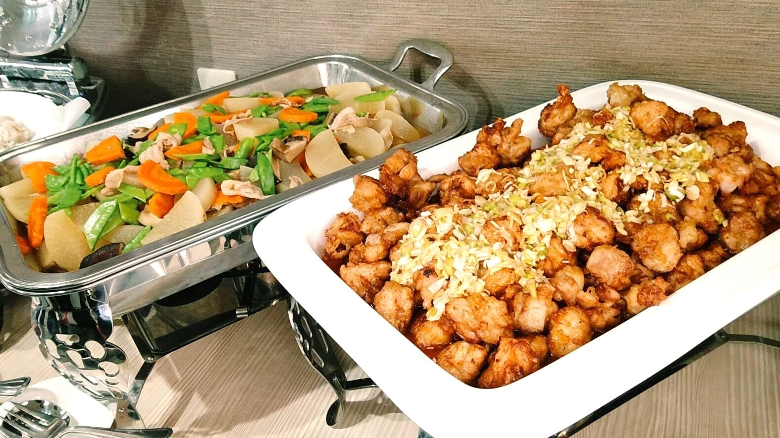 뷔페식 조식