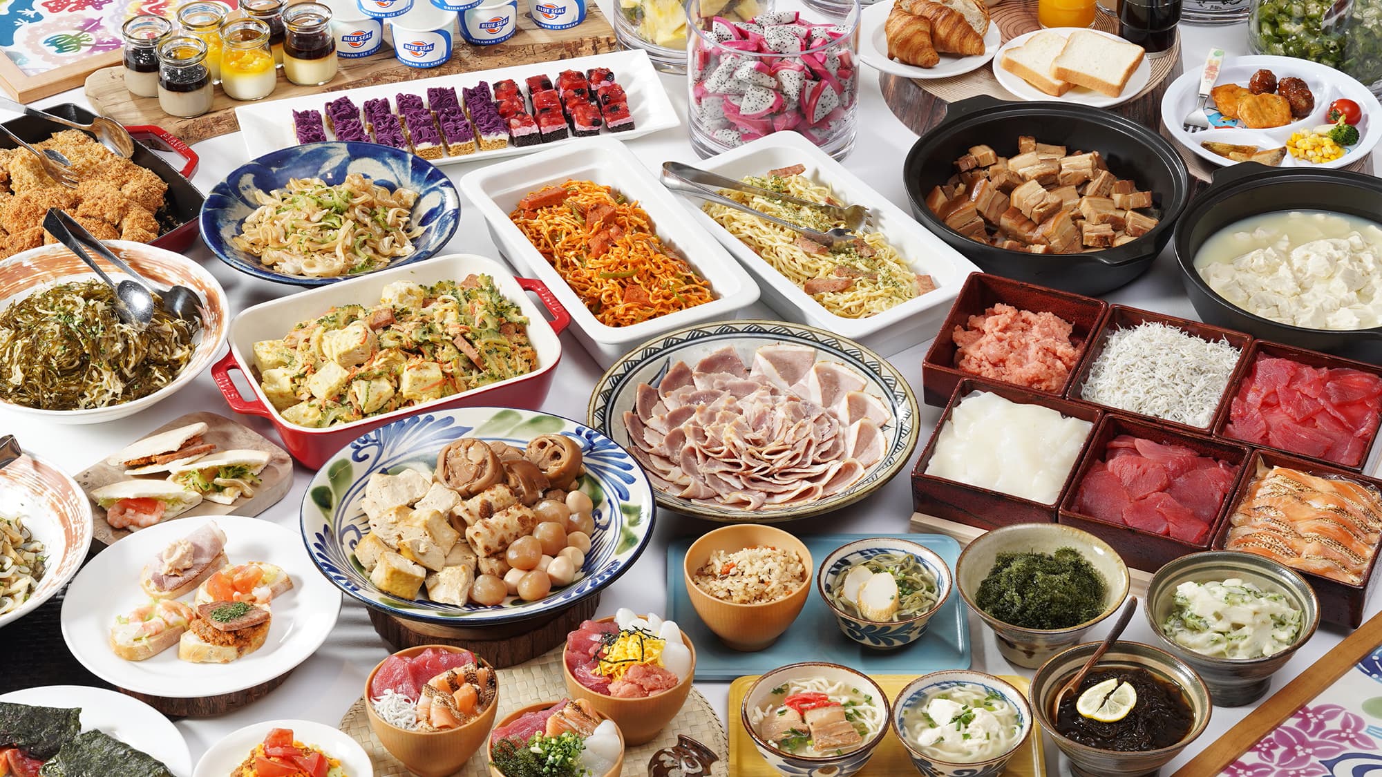 오키나와 요리 조식 뷔페