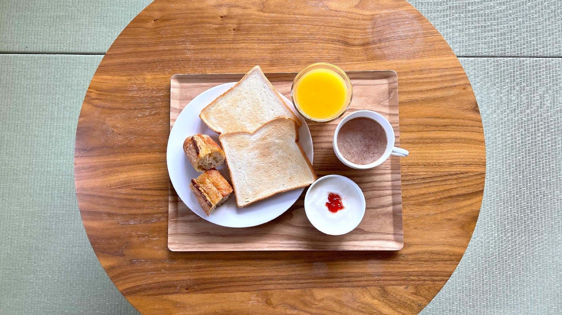 Self-service breakfast