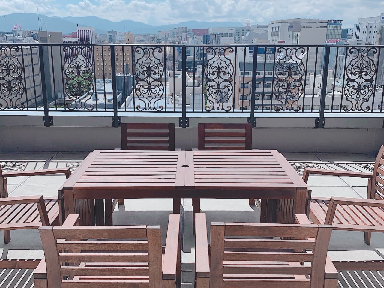 Suite with a balcony
