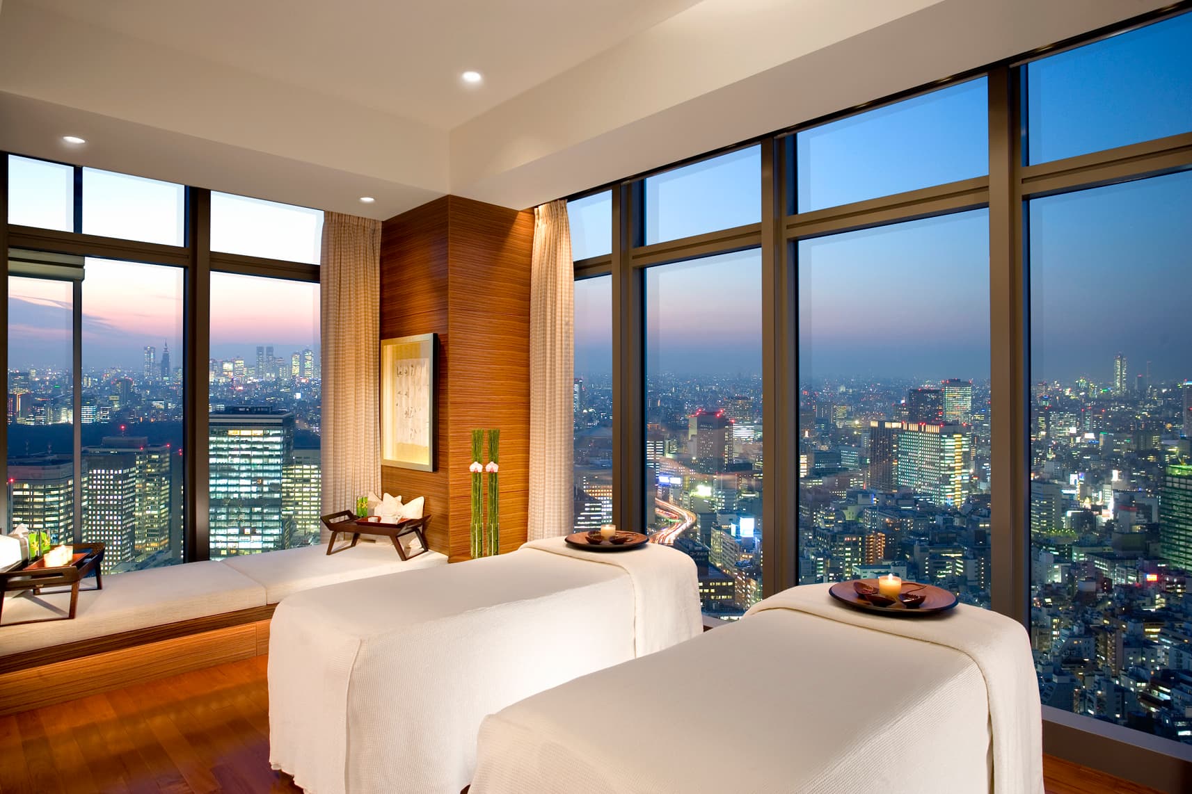Spa above the city