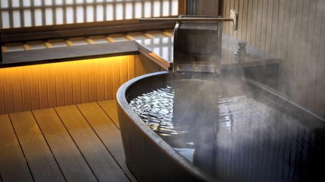 A Private Kashikiri Open-Air Bath