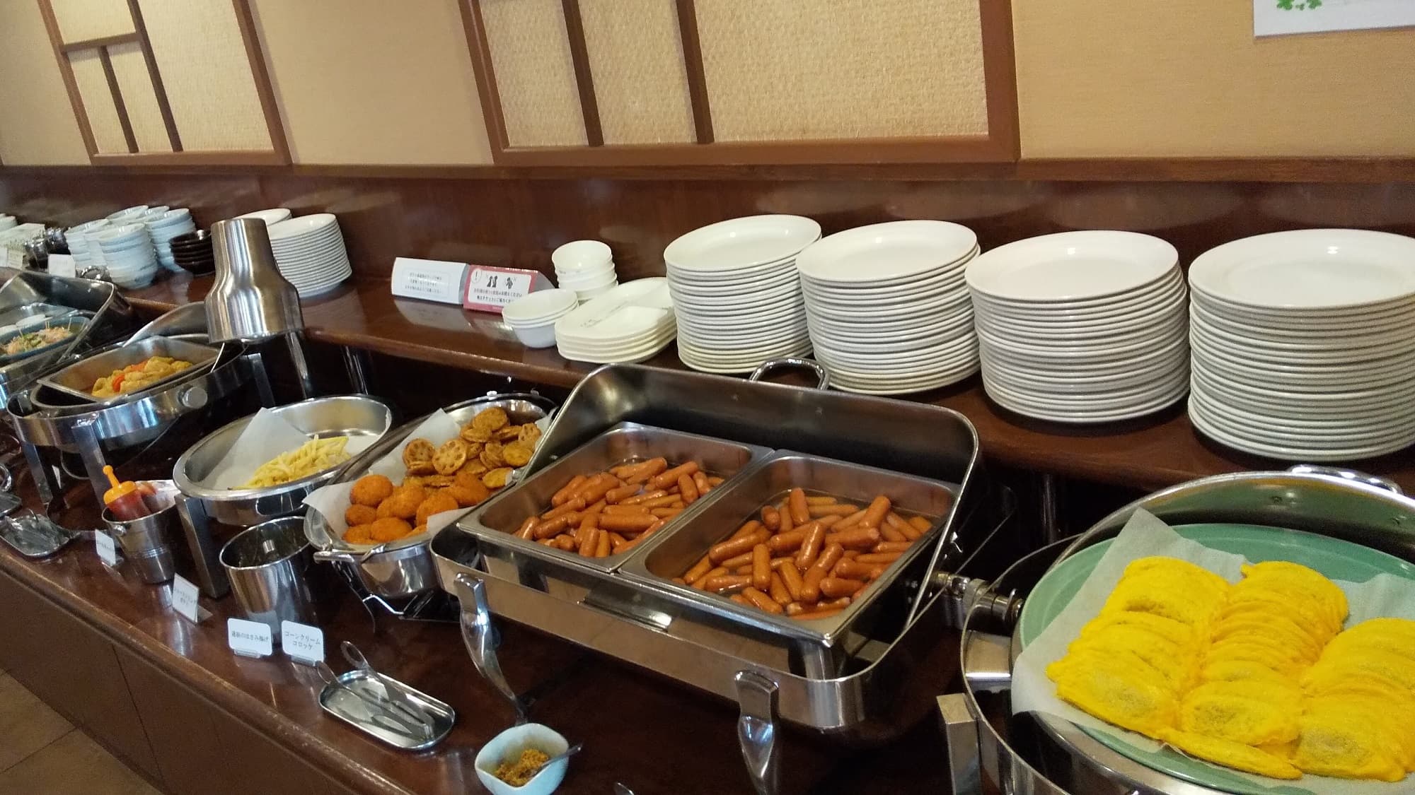 무료 뷔페 조식