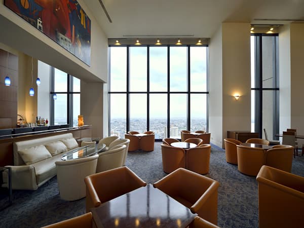 19th-floor Top Lounge