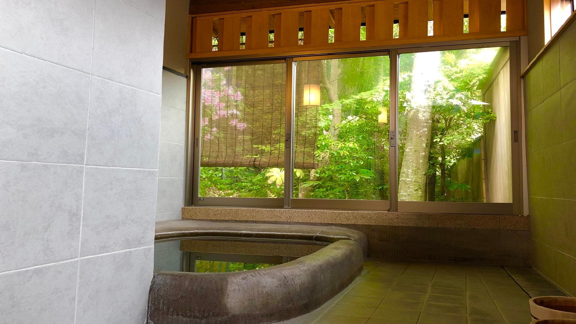 Rooms with Open-Air Baths and Pure Japanese-Style Rooms