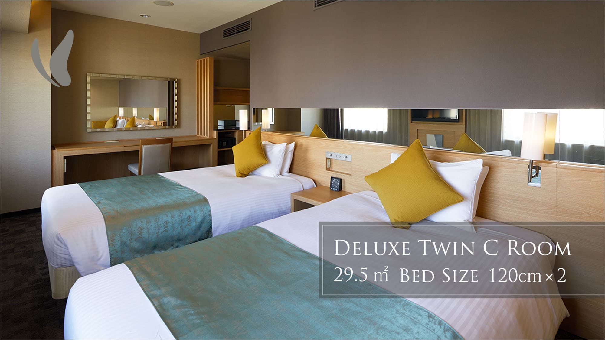 Deluxe twin with separate bath