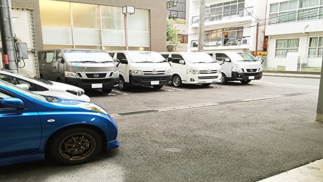 높이 제한 없는 주차장