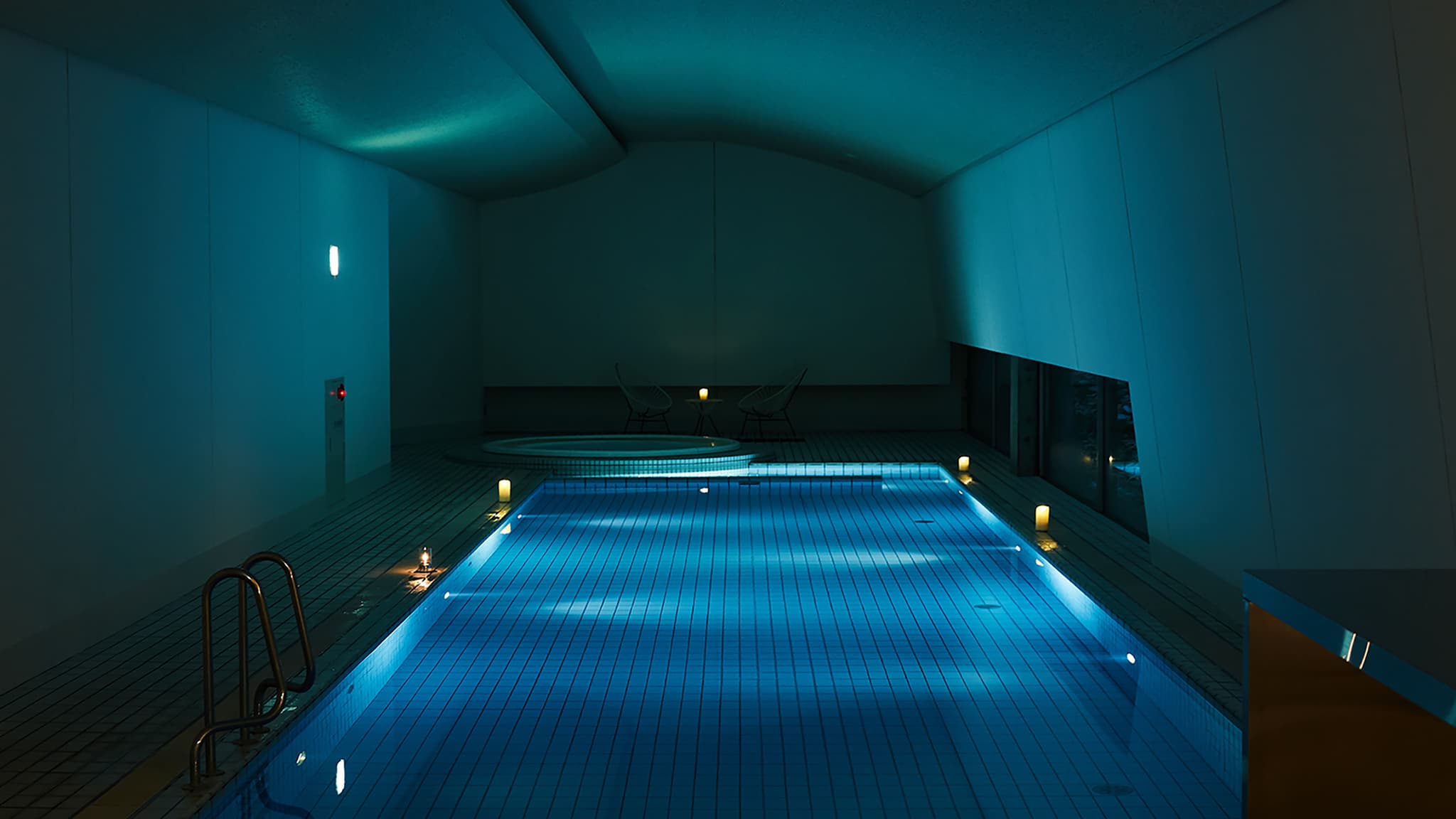 Private pool & sauna