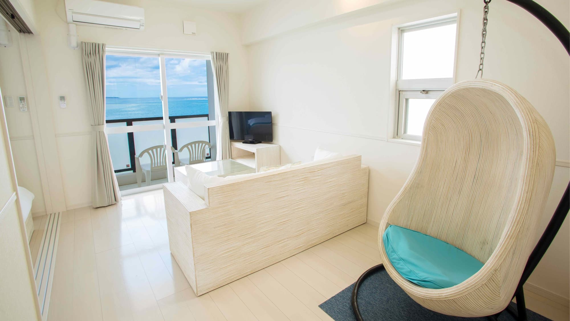 Costa Bella Condominium Resort (Motobucho)
