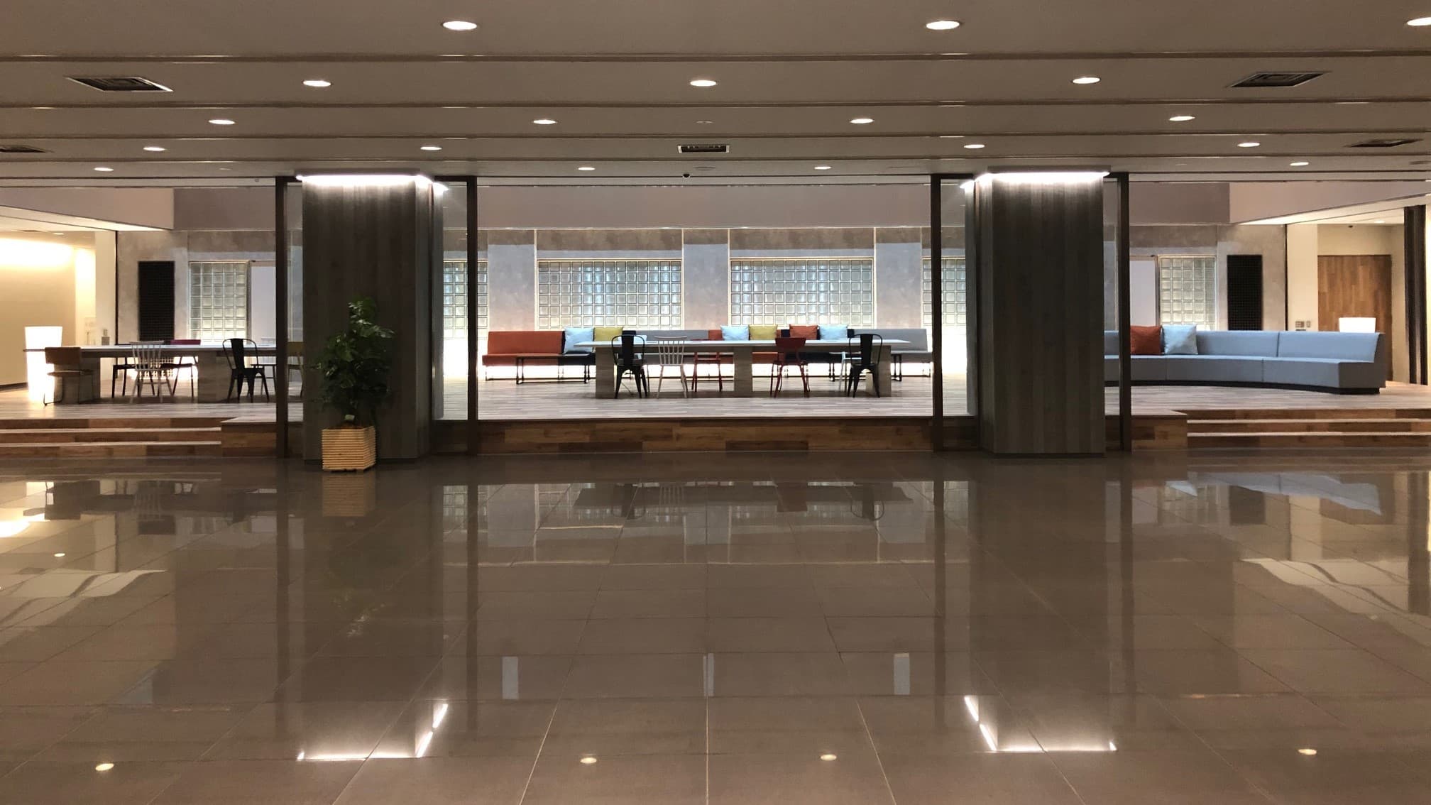 Tosei Hotel & Seminar Makuhari