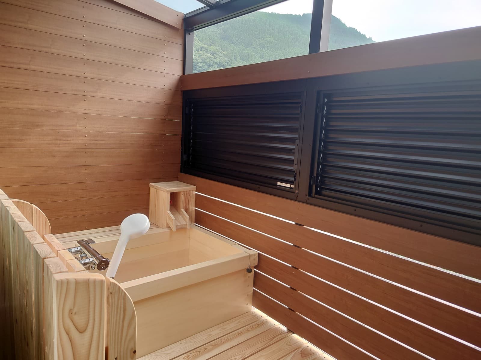Rooms with private baths