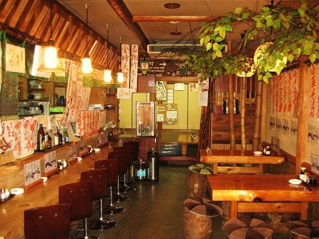 Izakaya Hinoki on the 1st floor