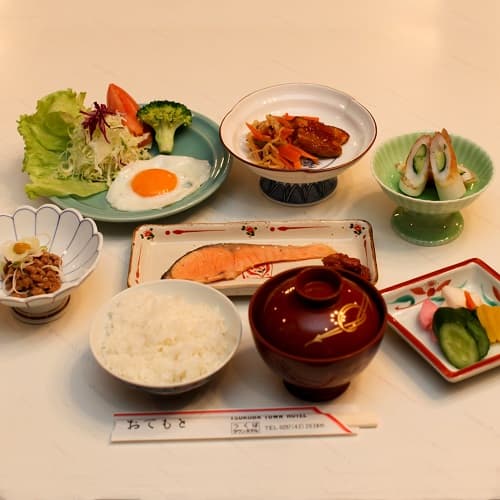 계약 농가 쌀과 아침 커피