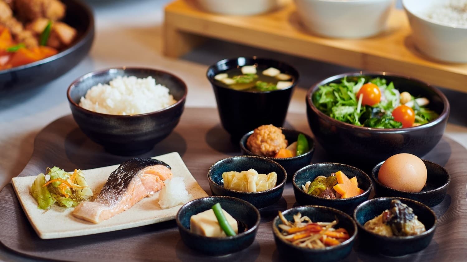 소바집의 아침 뷔페