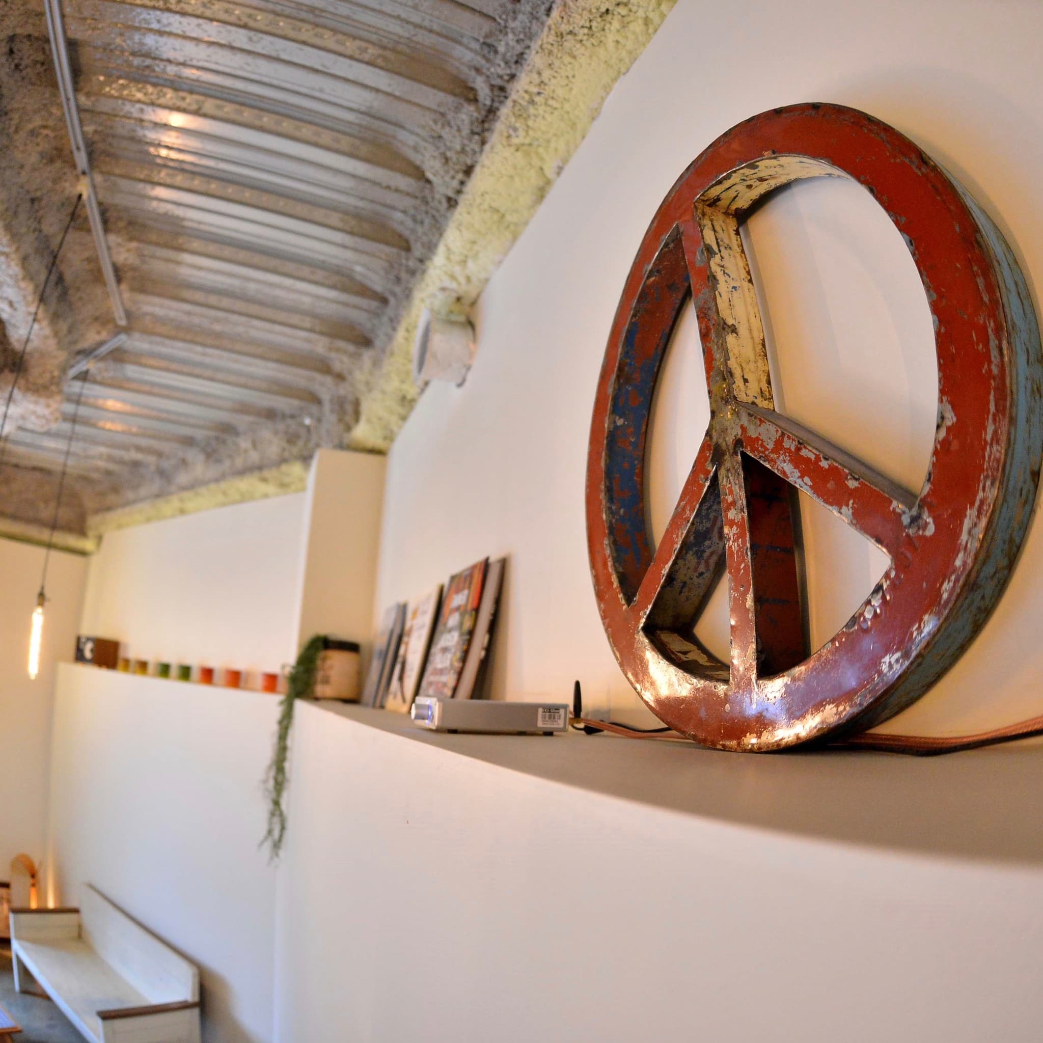 almond hostel and cafe