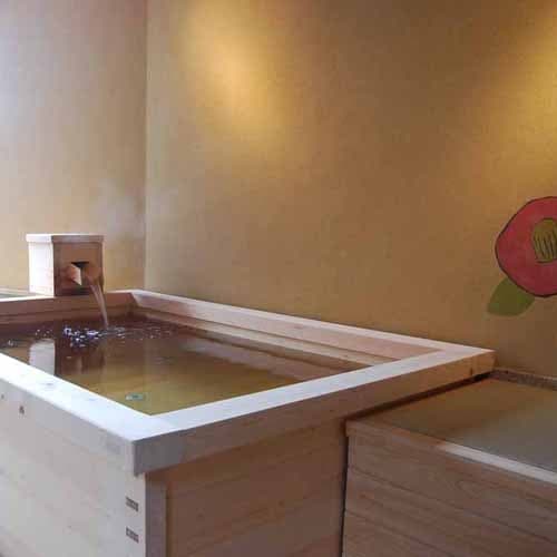 'Kazahana', wrapped in hinoki