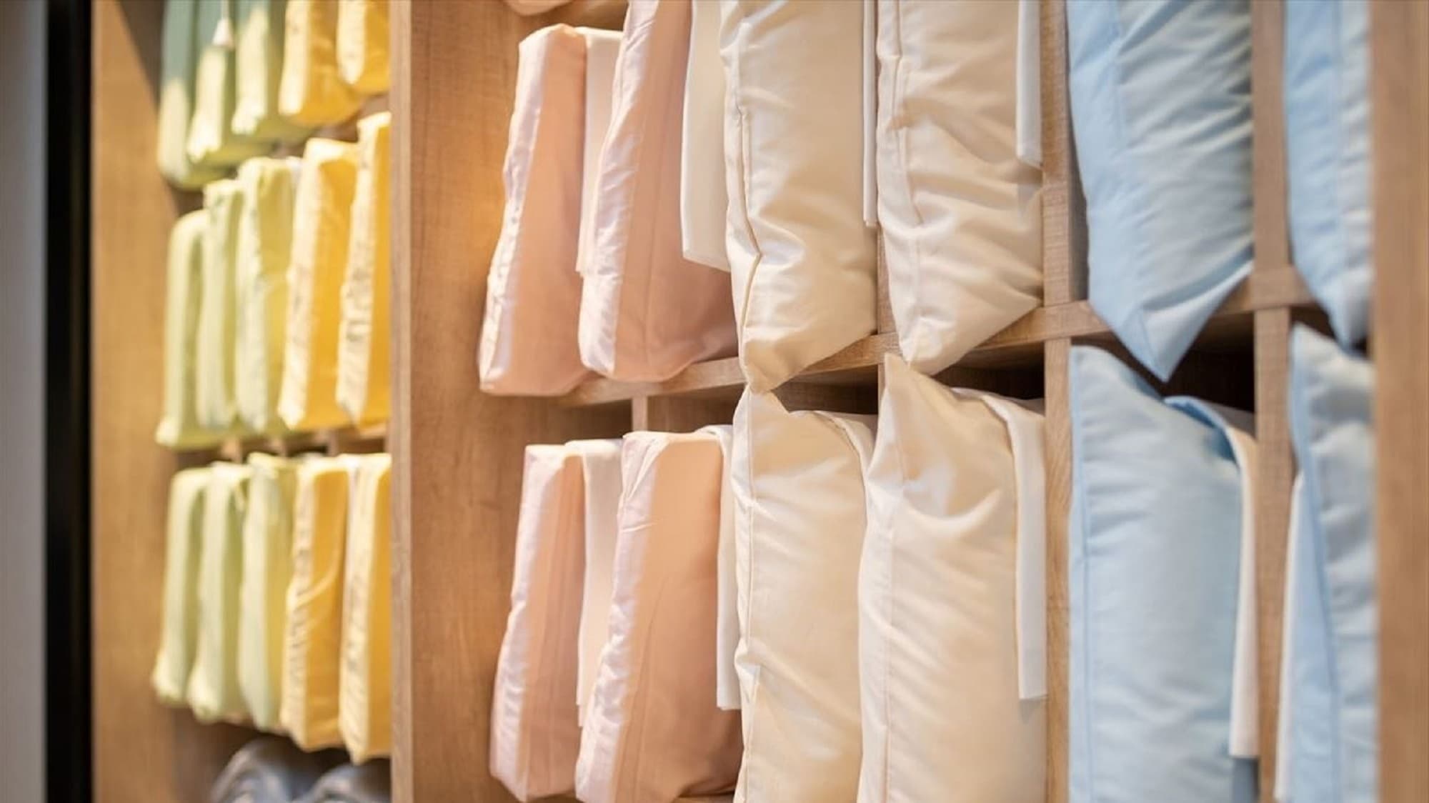 Pillow menu