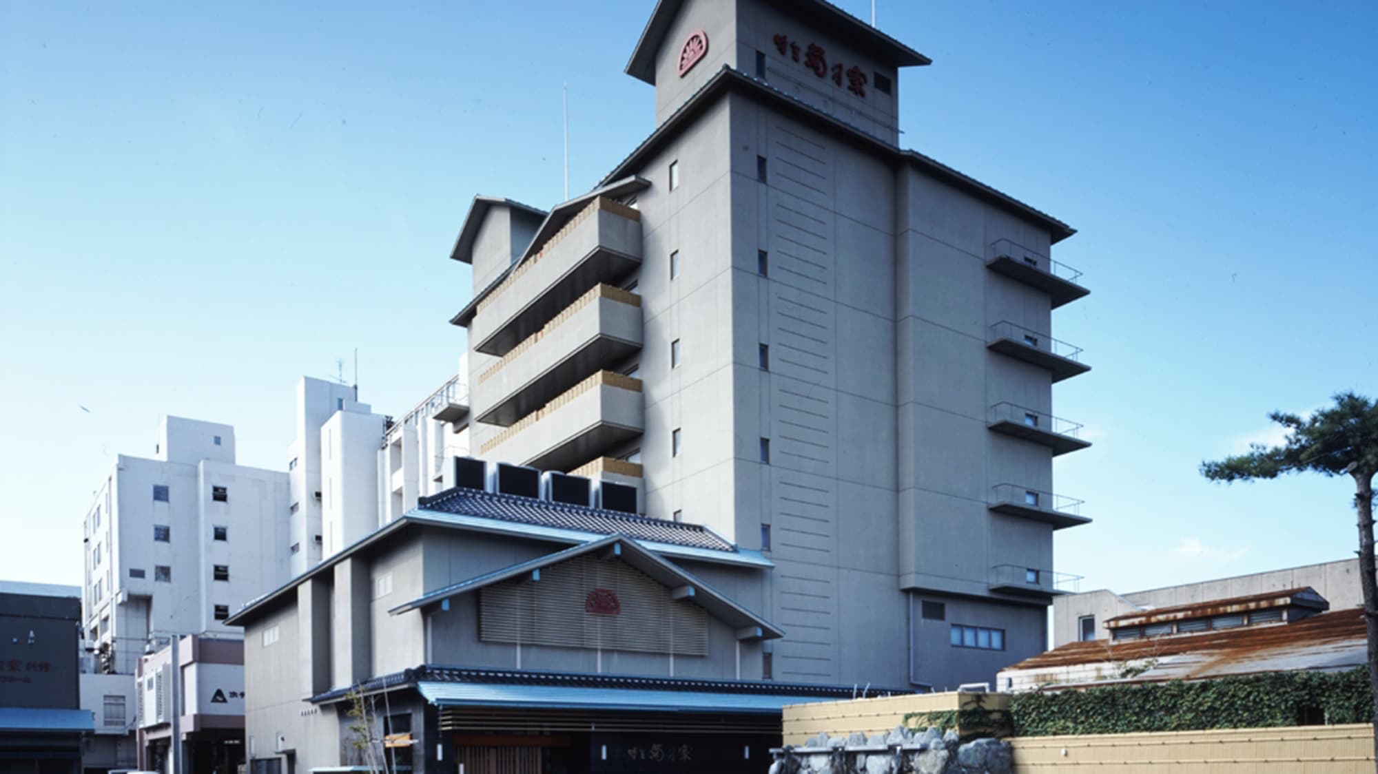 Minutes from Yonago Station and Yonago Airport