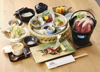 Mountain and sea cuisine