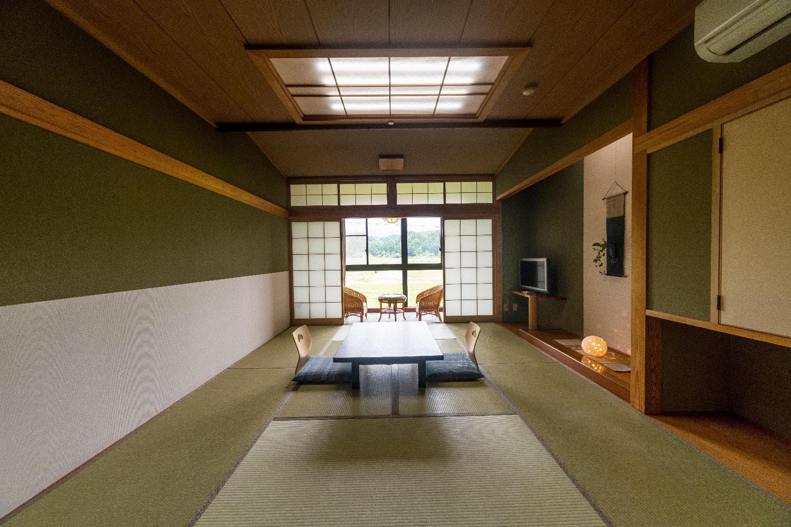 Rooms with mountain views