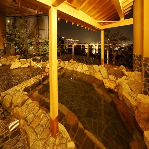 Bali-style and Japanese baths