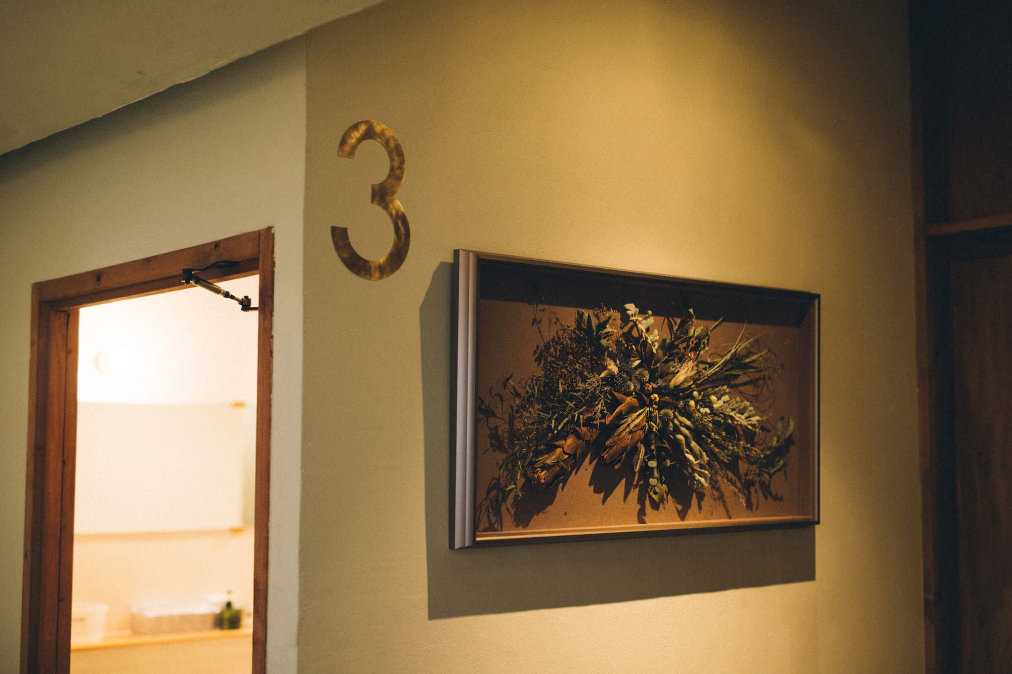 Nui. HOSTEL & BAR LOUNGE