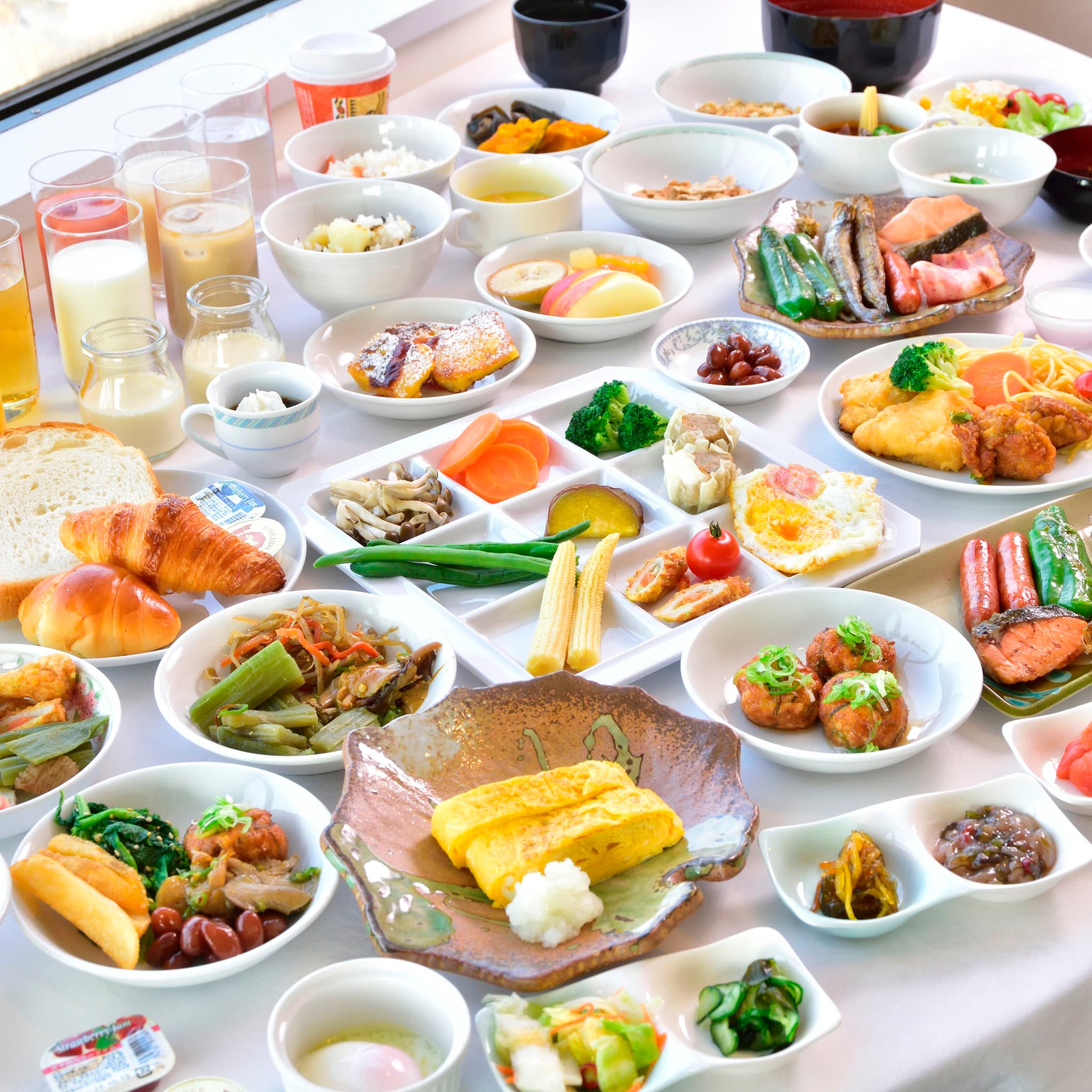 80가지 조식 뷔페