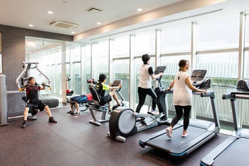 24-hour fitness room