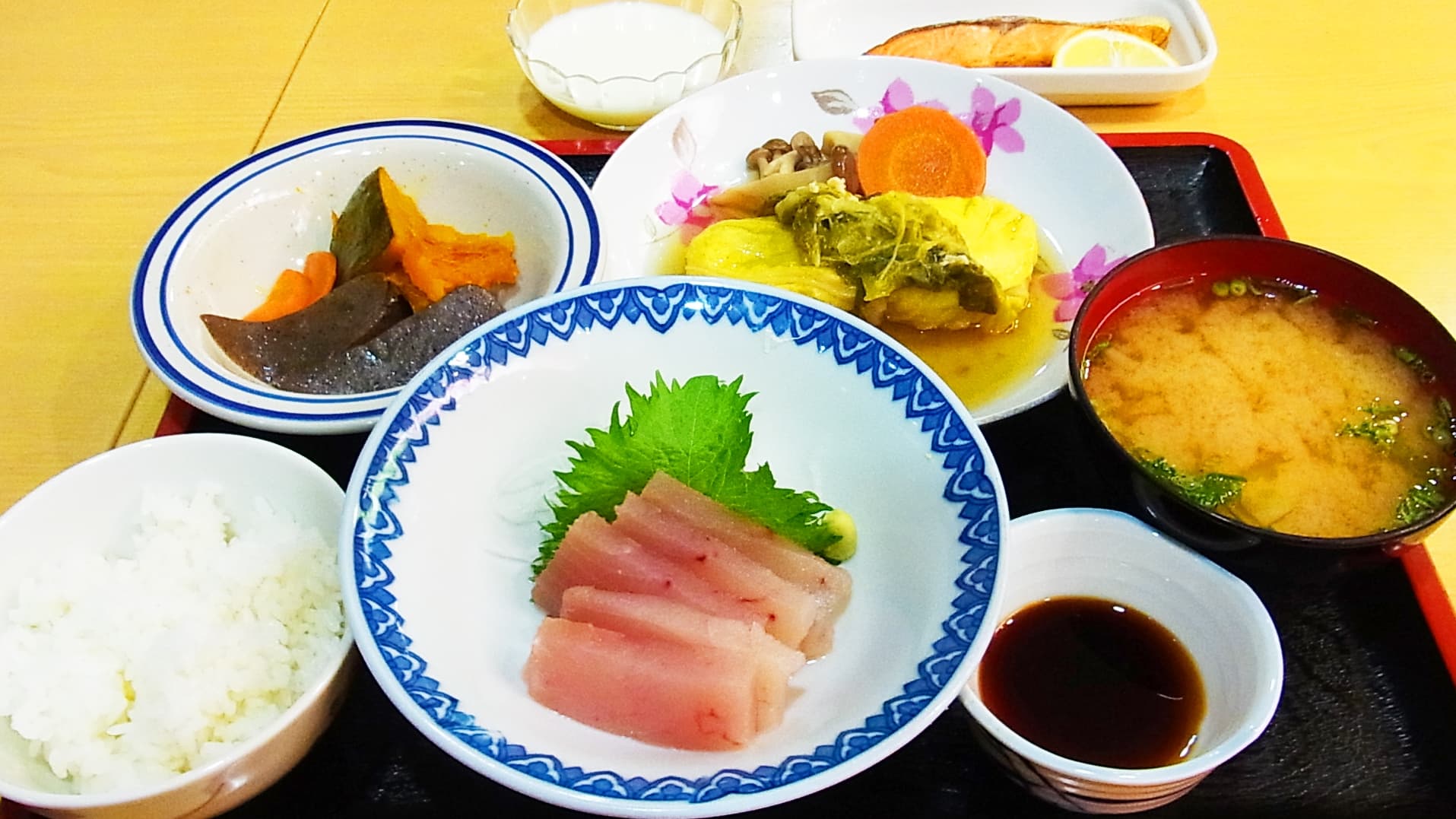 매일 바뀌는 정식
