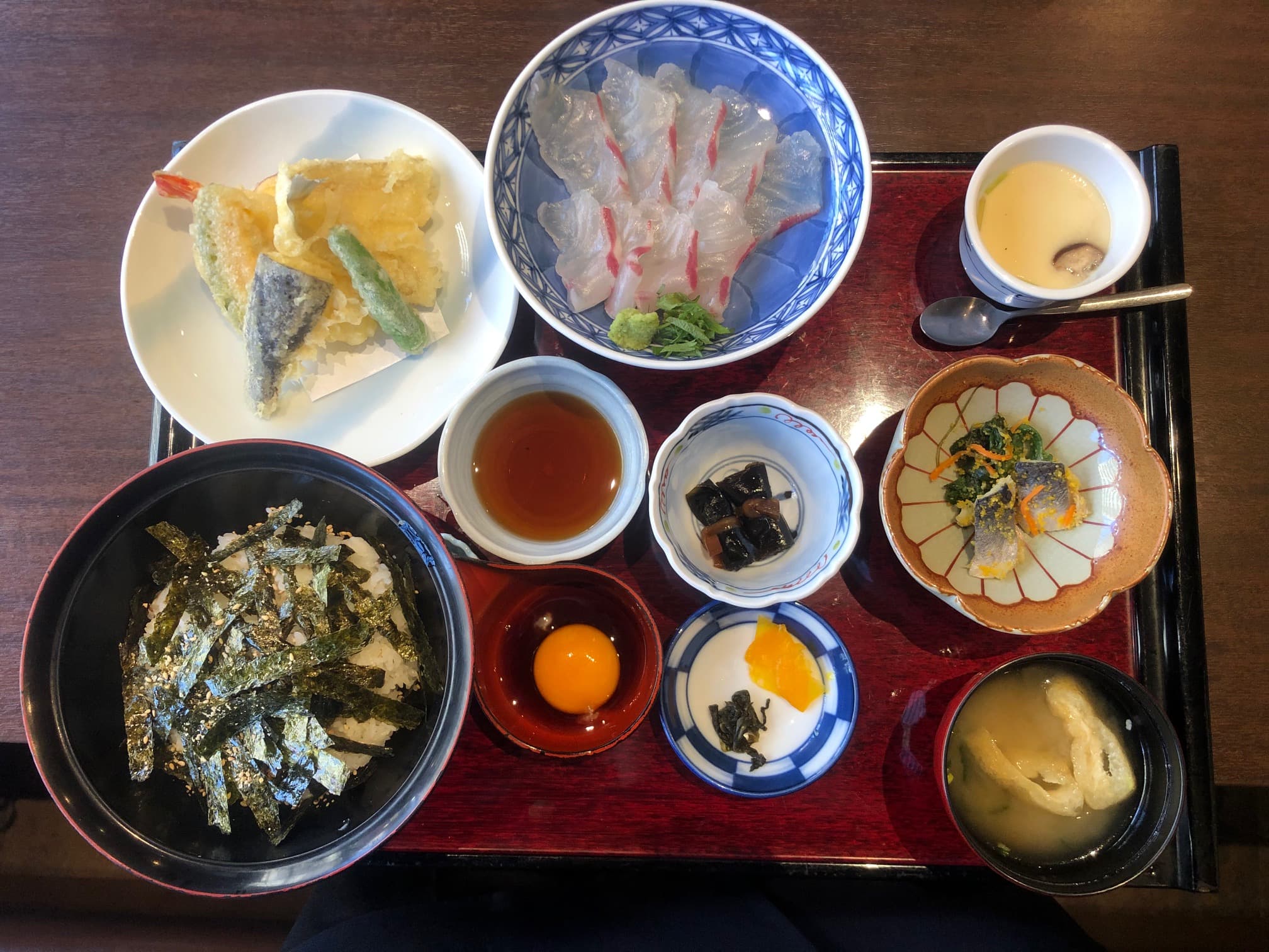 1층 일식당 '사와후쿠'