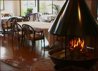 Fireplace lounge and bar