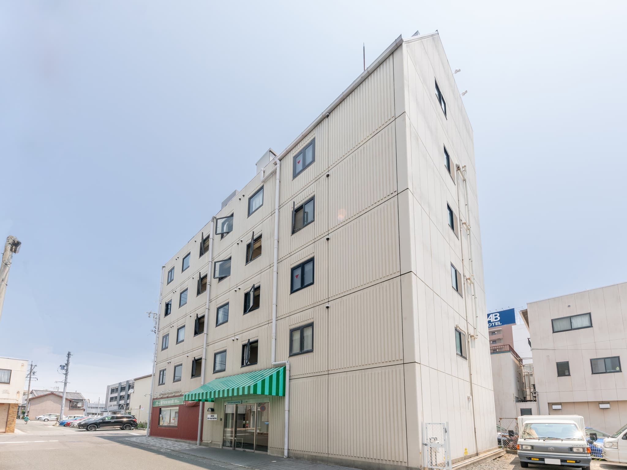 2 min from Iwata Station