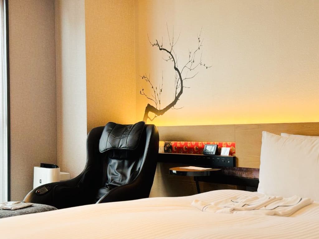 Massage chair rooms