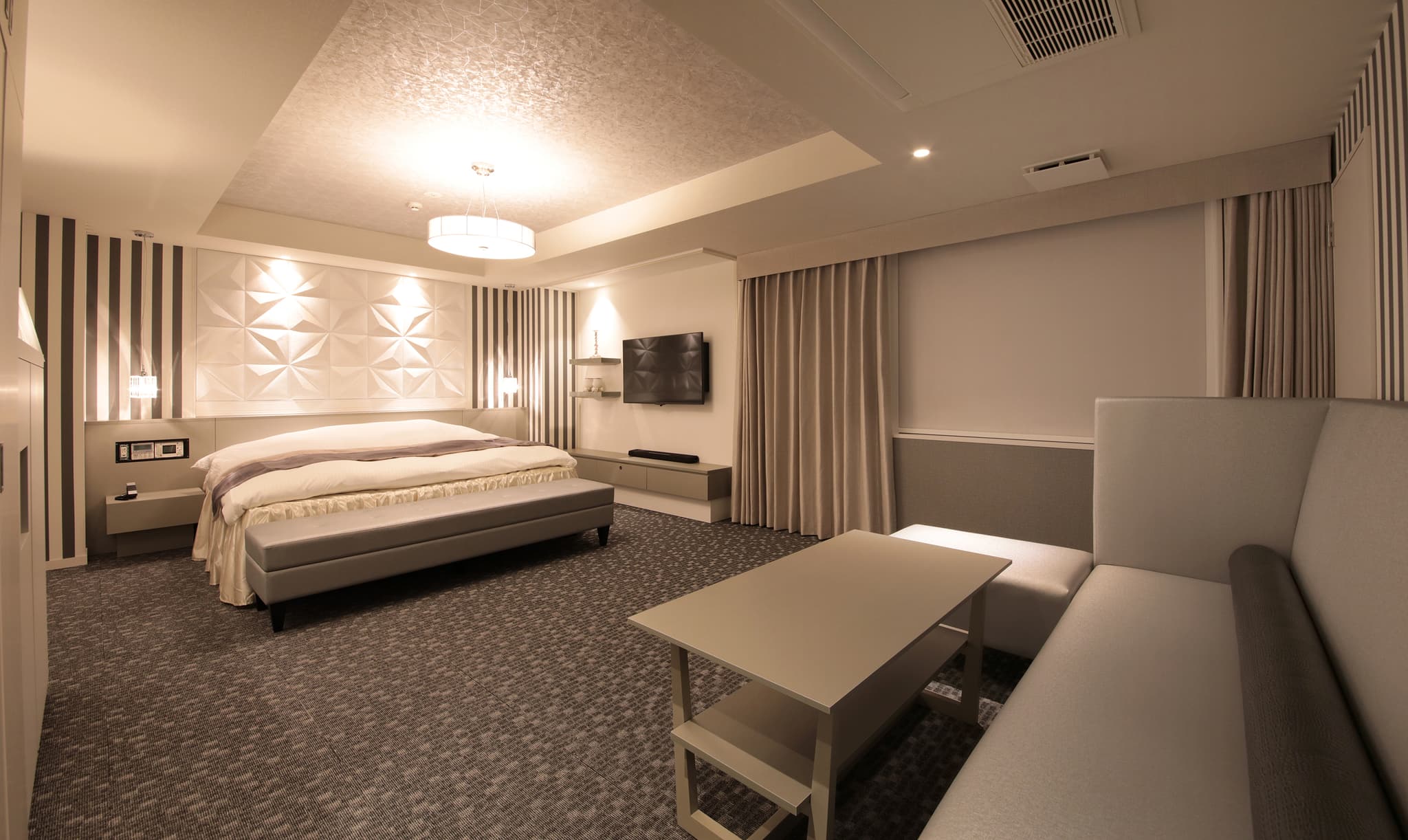 Themed floors