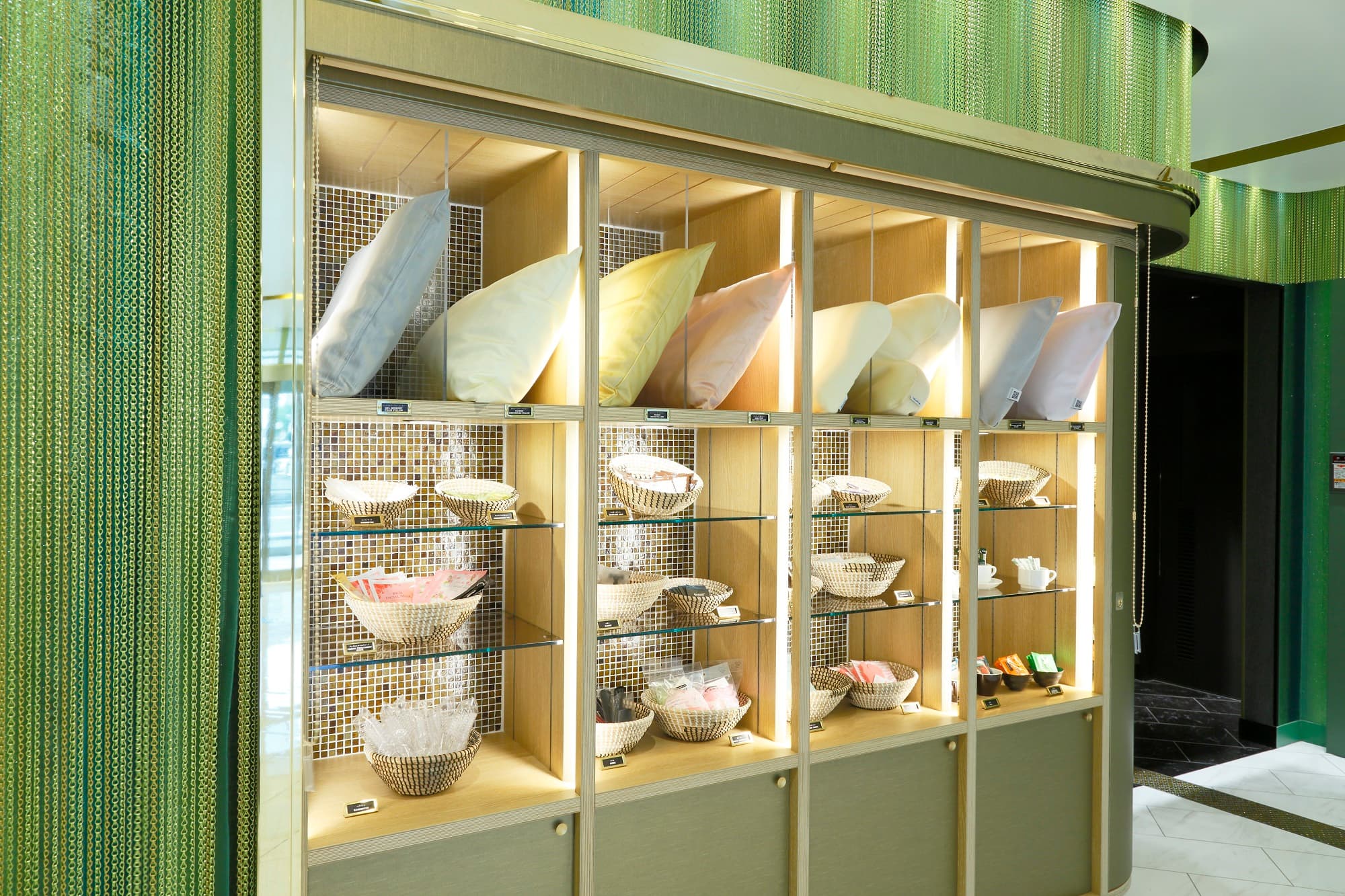 Amenity bar and pillow bar