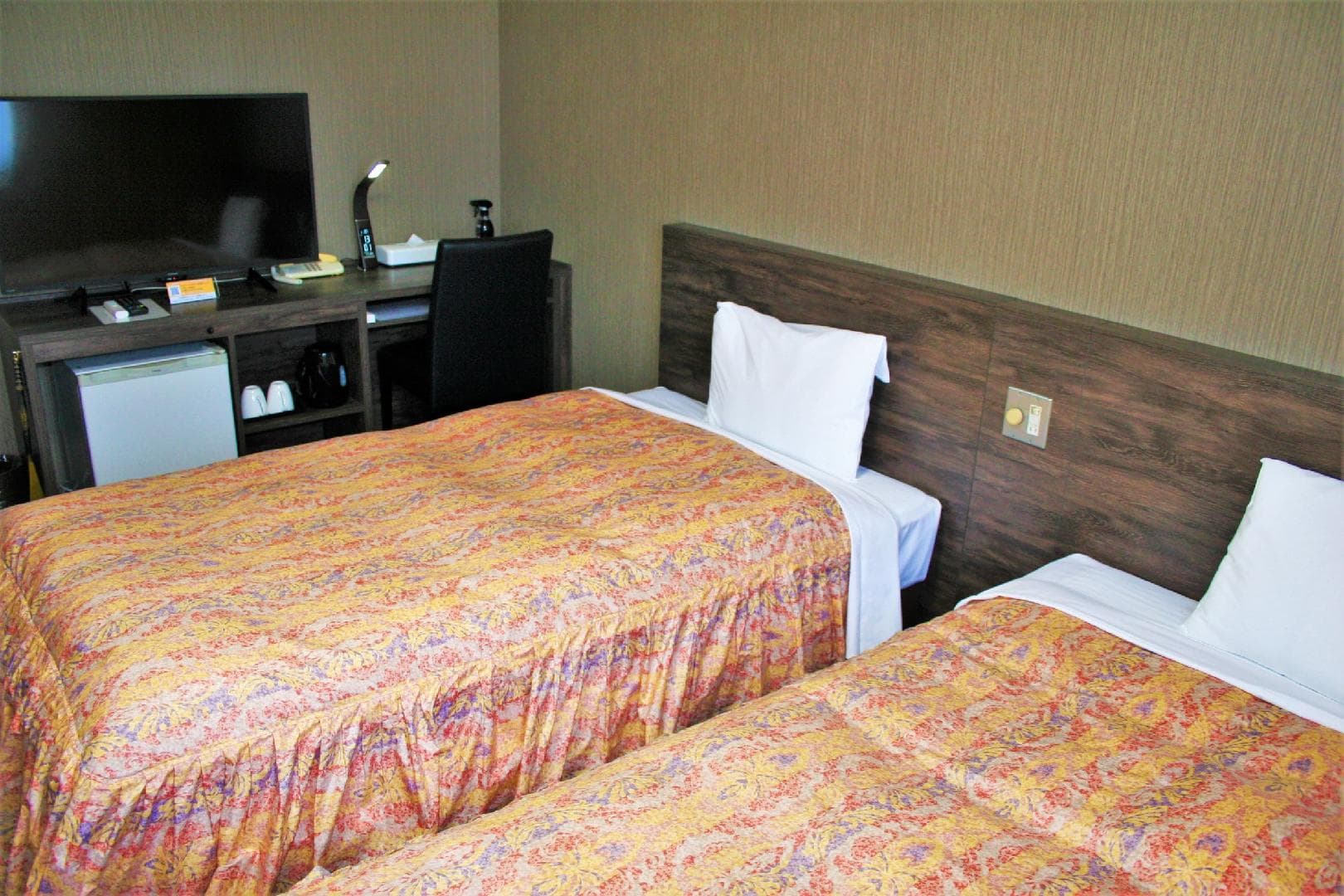 Serta mattresses in every room