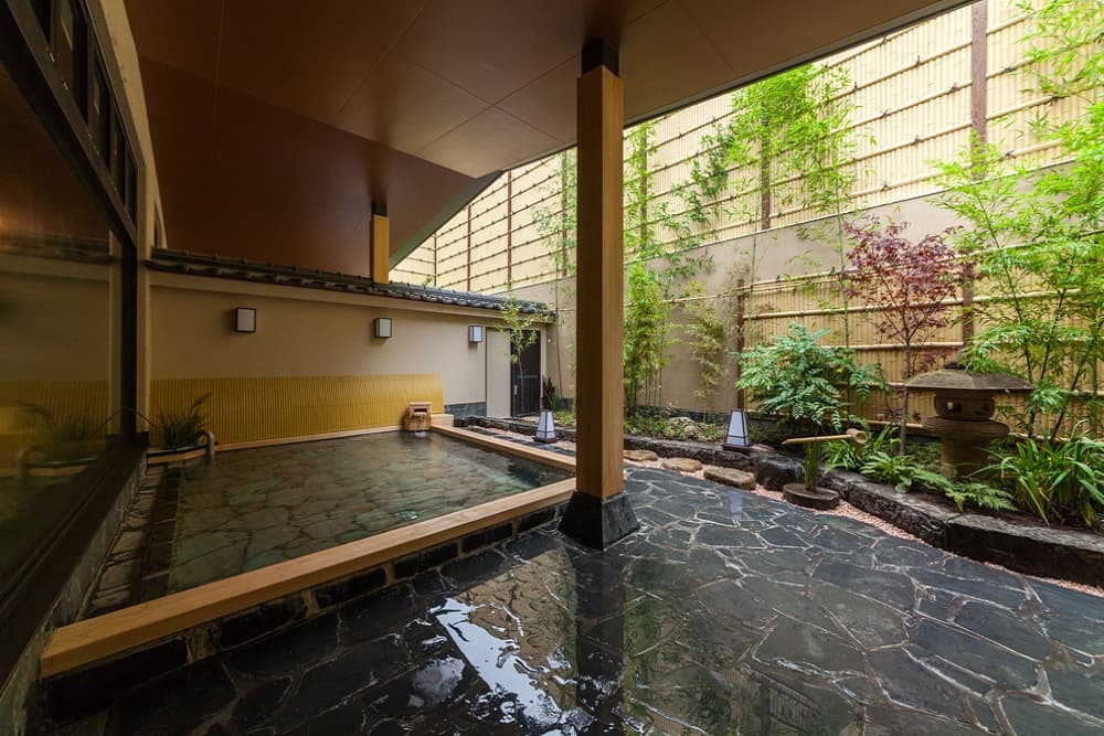 Hot-spring bath with open-air tub
