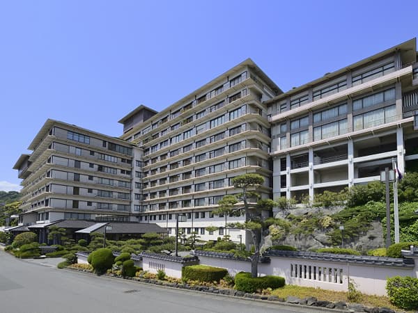 Five Minutes from the Station, in Izu Inatori