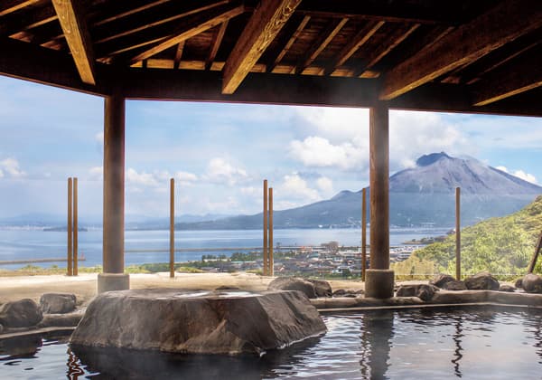 Open-air bath with Sakurajima views