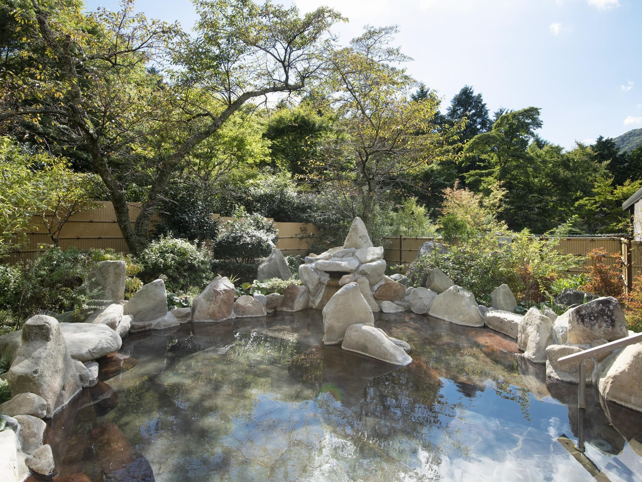Star and Moon: Two Open-Air Baths
