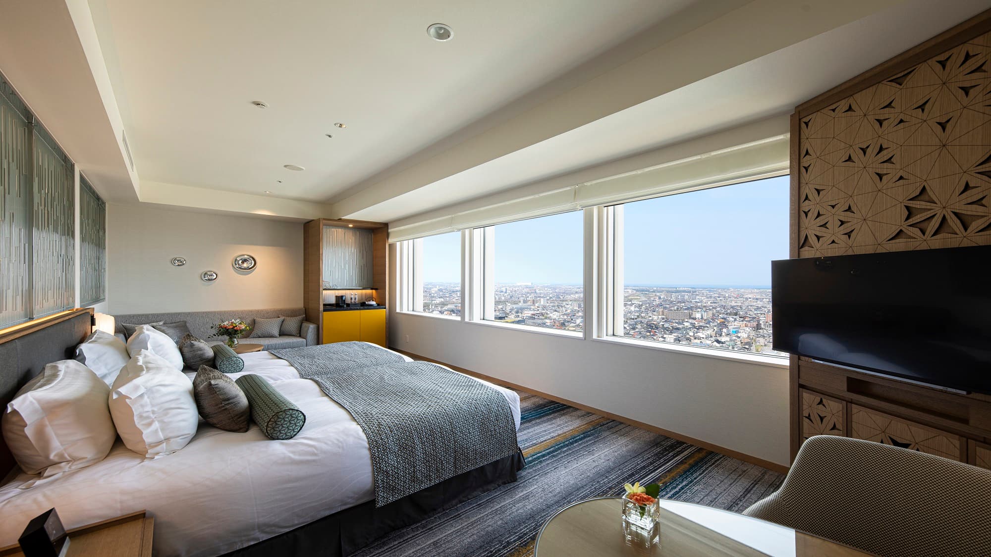 Top-tier Nikko Floor