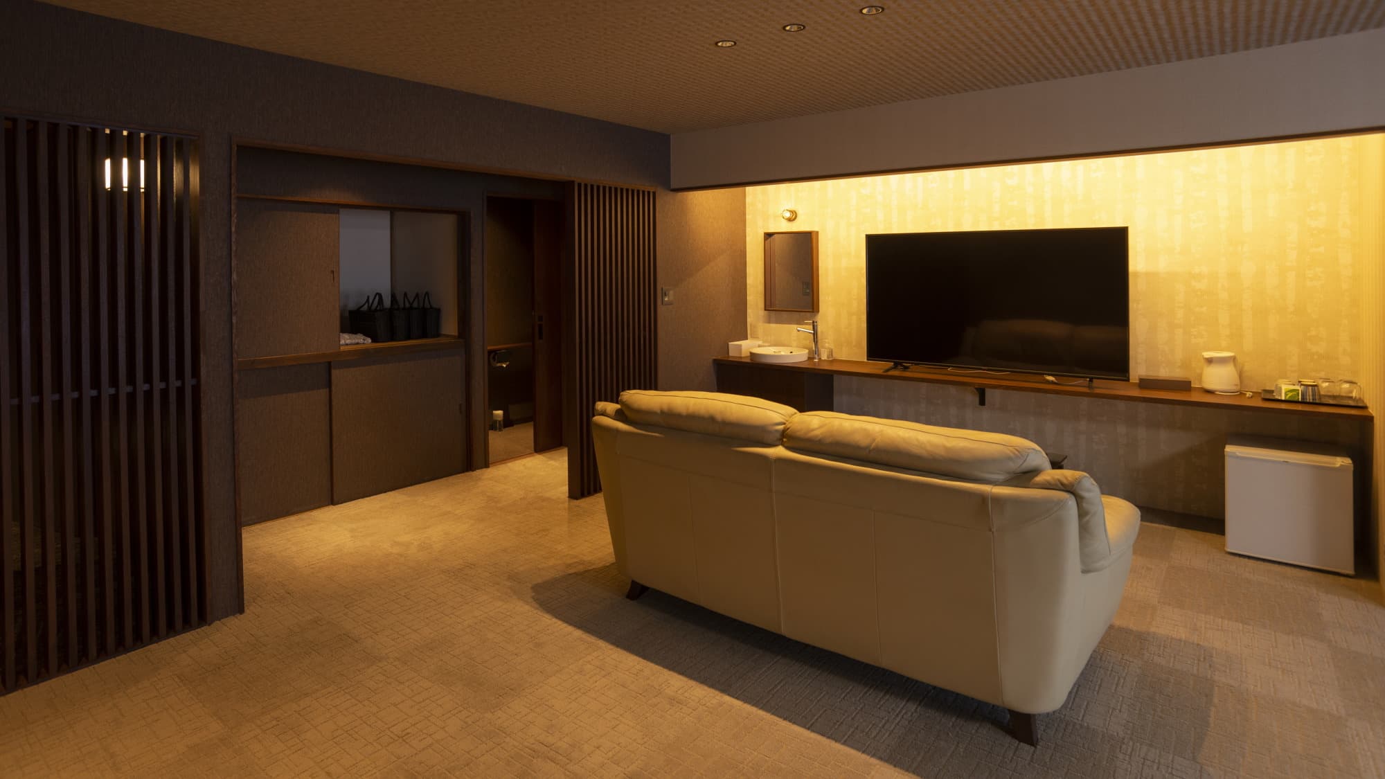 A Stay with Wa-Modern Style